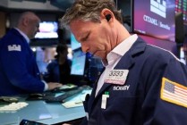 盘前：纳指期货跌0.66% 油价飙升重返100美元