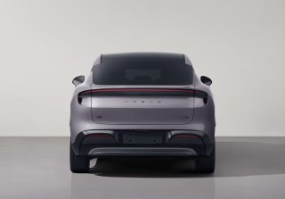 小鹏MONA首款SUV车型L03完成申报：车长4650mm，溜背造型，年内发布