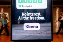 Klarna推出借记卡叫板银行 业务从 "先买后付" 向多元化拓展