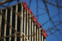 万达集团等被恢复执行4.1亿，此前20亿元转让上海颛桥万达广场