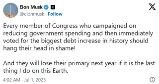 马斯克誓言：若特朗普大而美法案通过，第二天就成立“美国党”