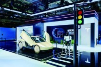 跨界投入 腾笼换鸟 汽车企业加速布局机器人赛道