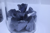 “多晶硅平台公司”股东名单披露，这两家公司合计持股近50%