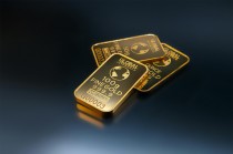 如何进行钢筋期货交易？交易方式和技巧有哪些？