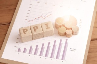 期货价格波动规律有哪些特点？