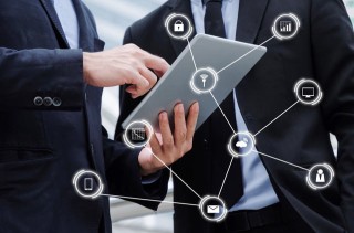 如何在泛财经领域评估企业价值？评估的方法和标准是什么？