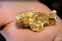 10%关税成全球新红线？美英协议暗藏玄机：欧盟等经济体或将面临更残酷贸易战