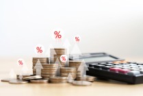 要不要把所有钱都买基金？