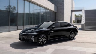 销量承压、架构回调，拥抱华为能让昊铂“翻盘”吗？