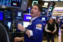 3月3日收盘：美股涨跌不一标普反弹收高，市场继续关注伊朗局势