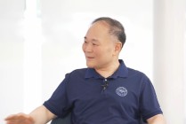 吉利控股李书福：我现在不成功 我很艰难