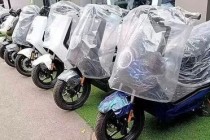 2000万外卖骑手，困在新国标电动车