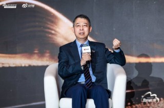 董少鹏建议规范量化交易：限用于超级大盘股、禁止频繁撤单，以维护市场短线交易公平