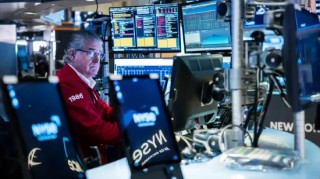 早盘：美股继续下滑 市场关注特朗普最新关税威胁