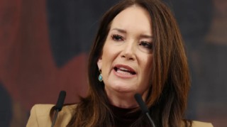 美国政府停摆期间，特朗普政府将承担11月食品券福利50%的发放资金