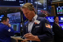 午盘：美股走高科技股领涨 美光财报与CPI数据提振市场情绪