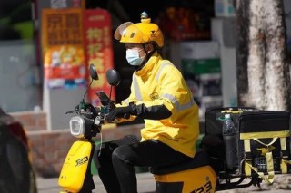 2000万外卖骑手，困在新国标电动车
