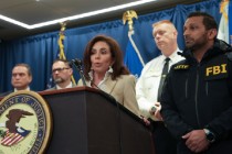 华盛顿枪击案嫌犯面临谋杀指控 特朗普誓言扩大对移民的打击