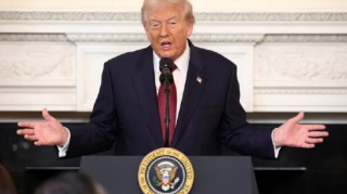 特朗普谈民主党选举压倒性胜利：我认为这对共和党不利