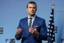 美防长：美政府并不希望美伊走向军事对抗