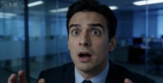 极氪汽车“退市”背后：资本游戏，还是行业警钟？