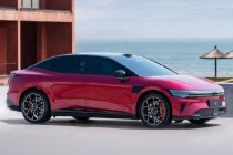 焕新极氪007/007GT正式上市：限时19.39万元起，最快2.73秒破百