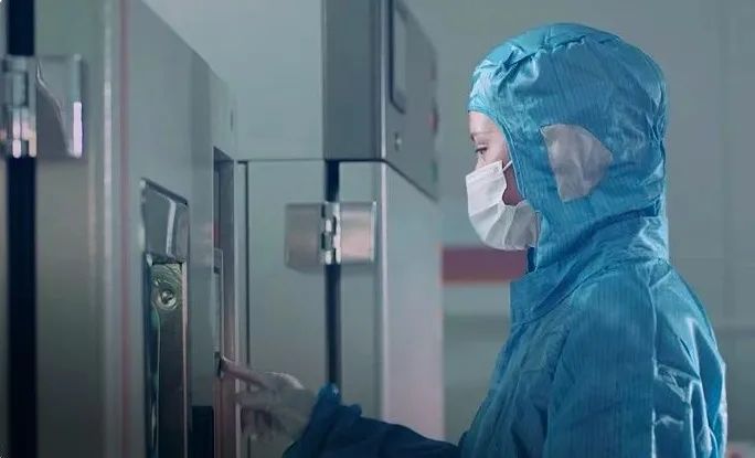 蓝思科技要去港股讲人形机器人的故事了  第1张