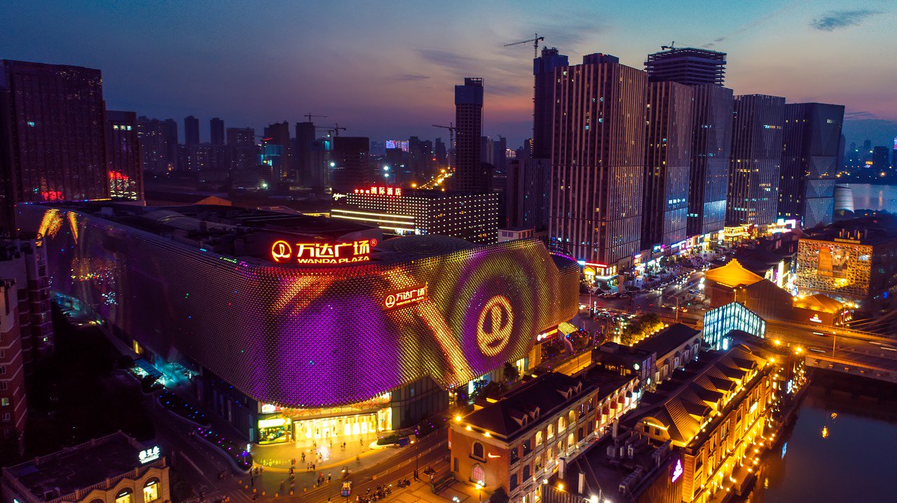 500亿“清仓”48座万达广场，王健林还剩多少家底？  第1张