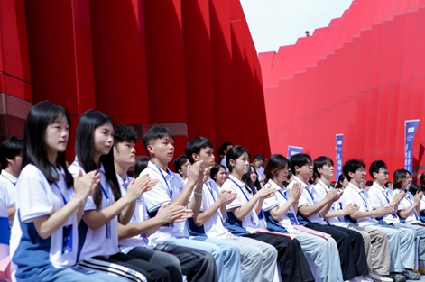 “星火致远·逐梦未来”——2025“习酒·我的大学”逐梦奖学金全国启动仪式举行  第4张