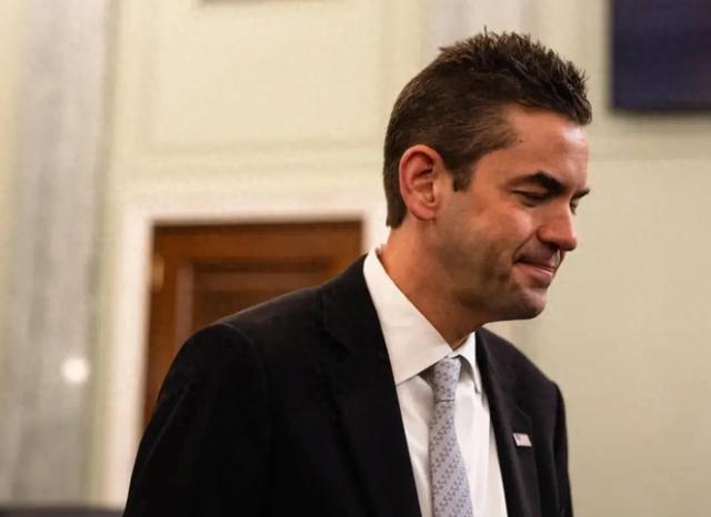 马斯克刚走，他也被撤换了  第1张