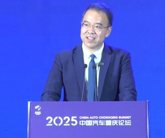 比亚迪紧急回应“常压油箱”“车圈恒大”两大争议，车企高管密集发声：反对 “内卷式”竞争  第1张