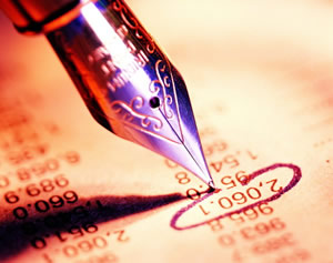 如何应用期权小波动策略？策略实施中有哪些注意事项？  第1张