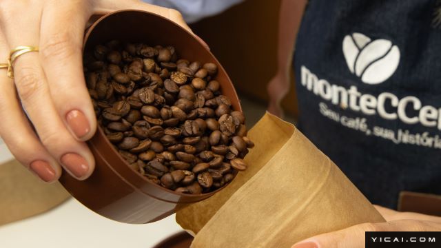 咖啡豆涨价创历史新高：咖农欢呼，咖啡店苦撑降成本  第5张