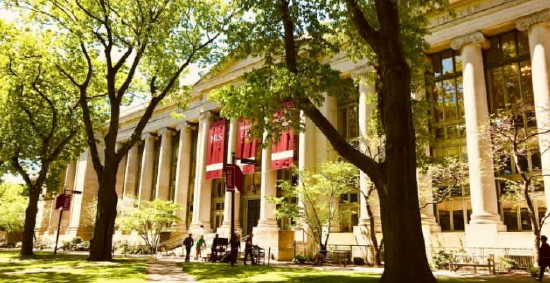 哈佛第三季度比特币持仓大增257%至4.43亿美元成其最大公开头寸  第1张