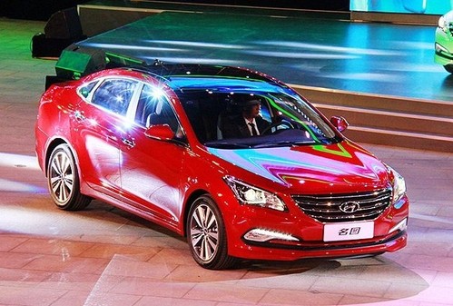 汽车高速行驶时如何避免爆胎? 第1张 汽车高速行驶时如何避免爆胎? 第1张