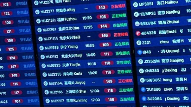 上海飞西安延误了5小时，突降暴雪，航班大面积延误！大批人被困机场  第1张