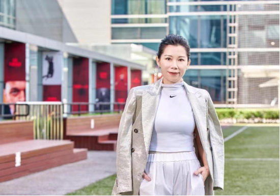 耐克20年女功臣遭“下课”！官宣大中华区CEO换帅，营收连跌五季度  第1张