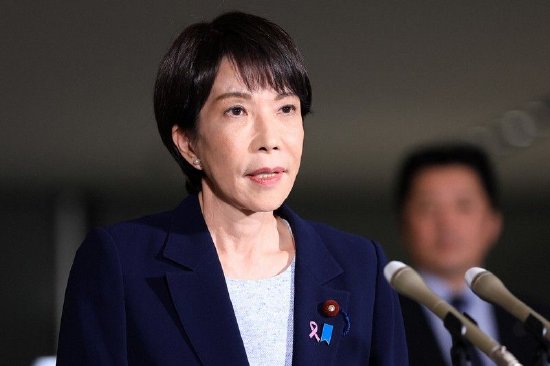 日媒：最新民调显示高市内阁支持率暴跌10%，解散众议院决定引不满  第1张