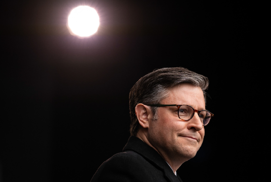 特朗普相关拨款协议获参议院通过 美国短期政府停摆在即 第1张 特朗普相关拨款协议获参议院通过 美国短期政府停摆在即 第1张