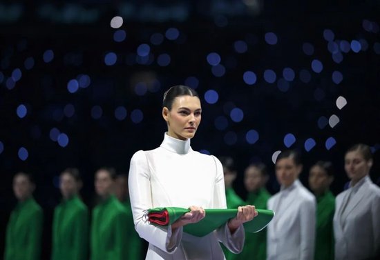 新华社出图丨这次是米兰冬奥会开幕式！每一张都是屏保  第9张