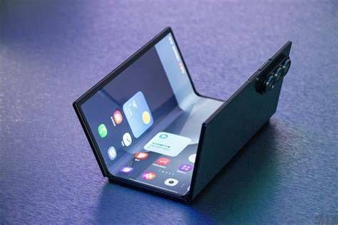 上市仅三个月 三星TriFold三折叠手机将停售  第1张