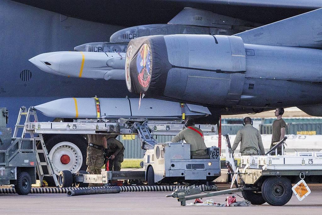 特朗普暗示最后期限推迟1天 伊朗准备在波斯湾建立“新秩序”  第4张