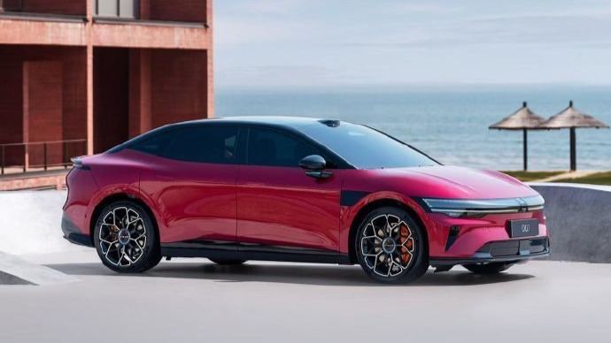 焕新极氪007/007GT正式上市:限时19.39万元起,最快2.73秒破百 第1张 焕新极氪007/007GT正式上市:限时19.39万元起,最快2.73秒破百 第1张