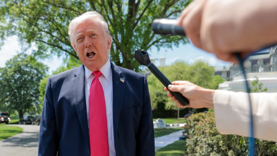 特朗普称汽油价格“并不高” 经济支持率跌至任期新低  第1张